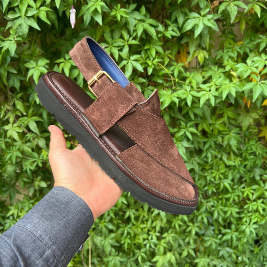 Brown Daanedar Suede - Super Lightweight Kaptan Chappal