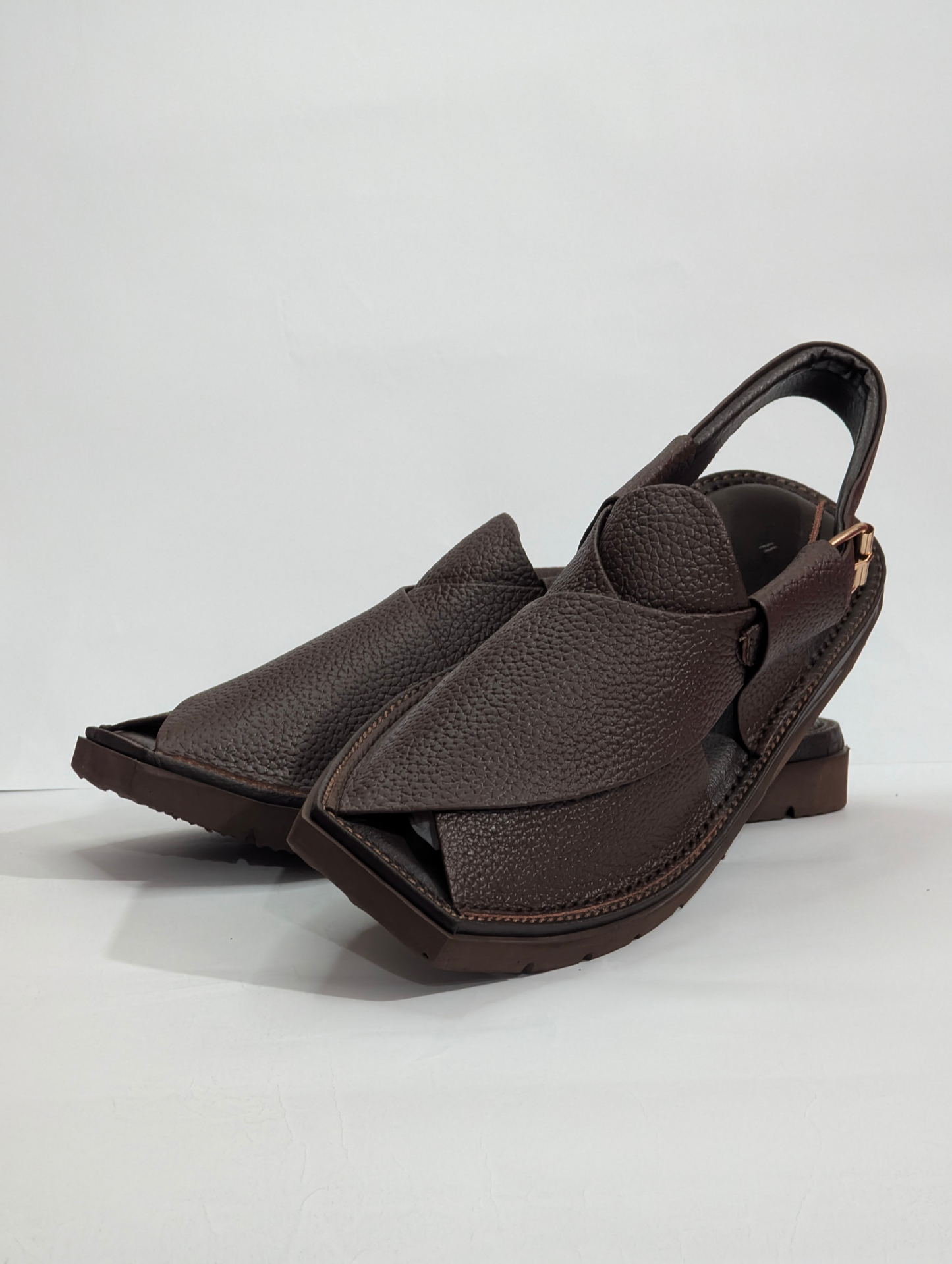 Brown Daanedar - Super Lightweight Kaptan Chappal